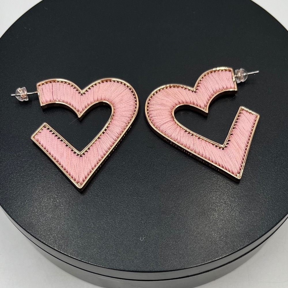 Mignonne Gavigan Fiona Pink Threaded Heart Hoop Rose Gold Designer Earrings‎